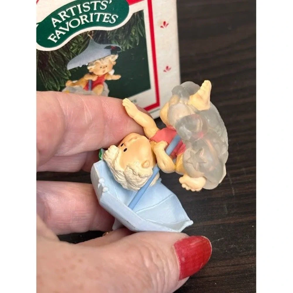 Hallmark keepsake artists